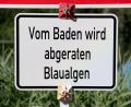Bild: Julian Stratenschulte/dpa
Das Gesundheitsamt warnt vor dem Baden. (Symbolbild)