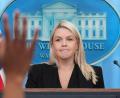 Bild: Alex Brandon/AP/dpa
Die US-Regierungssprecherin Karoline Leavitt geht. (Archivfoto)