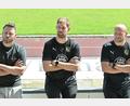 Bild: Hubert Ziegler
Der Sportliche Leiter Roman Reinhardt (links) mit den nun ehemaligen Spielertrainern Mario Zitzmann (Mitte) und Friedrich Lieder.