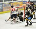 Archivbild: Hubert Ziegler
Zum Bayernliga-Saisonauftakt am 4. Oktober empfängt der ERSC Amberg den ESC Kempten. In der abgelaufenen Saison gewannen die Vilsstädter mit 4:2 (Szene).