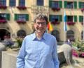 Bild: ck
Uli Münchmeier ist seit 100 Tagen Bürgermeister der Stadt Vohenstrauß. Sein Terminkalender ist seit dem Amtsbeginn am 1. Mai proppenvoll. Trotzdem macht ihm die Arbeit als Chef der rund 7600 Einwohner zählenden Kommune Spaß.