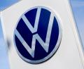 Bild: Hauke-Christian Dittrich/dpa
Der VW-Konzern setzt seinen Kurs zur stärkeren Fokussierung auf das Kerngeschäft fort. (Archivbild)