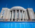 Bild: Christophe Gateau/dpa
Die Volksbühne hat eine Veranstaltung mit dem Verein Eoto abgesagt.