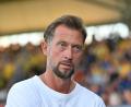 Bild: Swen Pförtner/dpa
Eintracht-Coach Lars Kornetka und sein Team sind wieder auf dem Boden der Tatsachen angekommen.