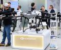 Bild: Julian Stratenschulte/dpa
Eine Drohne des chinesischen Herstellers DJI. Die USA verhängen neue Zölle von bis zu 100 Prozent auf Drohnen aus dem Ausland. (Archivbild)