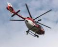 Bild: Bodo Schackow/dpa
Die drei Schwerverletzten wurden mit Hubschraubern in Krankenhäuser gebracht. (Symbolbild)
