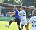 Archivbild: Hubert Ziegler
Christoph Fenninger (links) traf für die SpVgg SV Weiden doppelt beim 3:3 beim ASV Neumarkt.