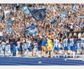 Bild: Andreas Gora/dpa
Der gewachsene Teamspirit wird von den Fans goutiert.