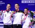 Bild: Igor Kralj/PIXSELL/dpa
Stolzes Lächeln: Helen Kevric mit ihrer Goldmedaille.