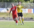 Archivbild: Hubert Ziegler
Jonas Pirner (rechts, Szene aus einem früheren Spiel) und der FC Amberg mussten sich beim Debüt von Trainer Erkan Kara bei der DJK Vornbach knapp mit 1:2 geschlagen geben.