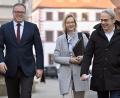 Bild: Martin Schutt/dpa
Die Thüringer Brombeer-Koalition ist die einzige ihrer Art in Deutschland. (Archivbild)