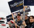Bild: Mark Thiessen/AP/dpa
Bei der Vorwahl in Alaska traten gleich zwei Republikaner namens Sullivan an. (Archivbild)