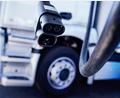 Bild: Uwe Anspach/dpa
Die weltweiten Verkäufe von E-Lkw und -Bussen sind 2025 um 86 Prozent gestiegen. (Symbolbild)