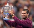 Bild: Seth Wenig/AP/dpa
Carlos Alcaraz hat sein Comeback auf dem Tennis-Court angekündigt. (Archivbild)