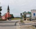 Bild: Josef Pilfusek
Ab der Abzweigung bei der Autobahnkirche wird die Kreisstraße NEW 50 bis zur Ausfahrt Zengerhof für drei Wochen gesperrt. Die Bauarbeiten beginnen am Montag, 24. August.