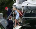 Bild: Jose Luis Magana/AP/dpa
Natalie Harp ist oft an Trumps Seite zu sehen (Archivbild).