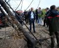 Bild: Roberto Pfeil/AFP-Pool/dpa
Für Bundeskanzler Merz ist der Waldbrand in Hürtgenwald eine Folge des Klimawandels.