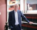 Bild: Christian Charisius/dpa
Für Zukunftsforscher Horst Opaschowski hat der Rückgang des Reisens per Anhalter mit einem fehlenden Sicherheitsgefühl zu tun. (Archivbild)