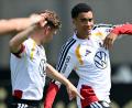 Bild: Federico Gambarini/dpa
Kollegen bei Bayern und im Nationalteam: Joshua Kimmich (l) und Jamal Musiala. (Archivbild)