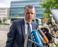 Bild: Michael Kappeler/dpa
Unionsfraktionschef Thorsten Frei (CDU) äußert sich vor einer Sitzung des Präsidiums seiner Partei in Berlin.