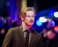 Bild: Christoph Soeder/dpa
Damian Hardung ist Star der Romanze „Maxton Hall“.