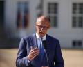 Bild: Kay Nietfeld/dpa
Bundeskanzler Friedrich Merz (CDU) äußert sich zum Auftakt der Kabinettsklausur im Schloss Neuhardenberg auch über den Vorfall mit einer Sprengstoffdrohne in Leipzig.
