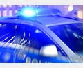 Symbolbild: Carsten Rehder/dpa
In Hof eskaliert ein Streit zwischen einem 66-Jährigen und seiner Ex-Partnerin. Die Frau verletzt den Mann mit einem Hammer.