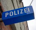 Bild: Peter Kneffel/dpa
Die Polizei ist vor Ort. (Symbolbild)