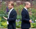 Bild: Dominic Lipinski/Pool PA via AP/dpa
Spätestens seit der Veröffentlichung der Autobiografie Harrys „Spare“ scheint das Tischtuch zerschnitten. (Archivfoto)