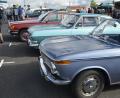 Bild: Arnold Koch
Zahlreiche historische Automobile und Motorräder begeisterten die Besucher beim großen Oldtimertreffen.