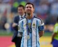 Bild: Stephanie Scarbrough/AP/dpa
Messi vergoss nach dem verlorenen Finale Tränen. (Archivbild)