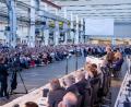 Bild: Roland Niepaul/Volkswagen VW/dpa
In der Wolfsburger Zentrale begann die Serie von außerordentlichen Treffen zwischen Vorstand und Belegschaft. (Archivbild)