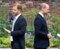 Bild: Dominic Lipinski/Pool PA via AP/dpa
Spätestens seit der Veröffentlichung der Autobiografie Harrys „Spare“ scheint das Tischtuch zerschnitten. (Archivfoto)