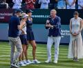 Bild: Mathias Schulz/dpa
Beim Abschiedsspiel von Angelique Kerber (Zweite von links) stand auch Boris Becker auf dem Platz. (Archivbild)