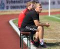 Archivbild: Dieter Jäschke
Die SpVgg Pfreimd und Trainer Michael Hartlich (vorne) ereilte das Pokal-Aus.