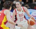 Bild: Ebrahim Noroozi/AP/dpa
US-Superstar Caitlin Clark war beim Sieg der USA mit 14 Punkte beste Werferin.