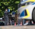 Bild: Peter Kneffel/dpa
In München waren Brandsätze geflogen.