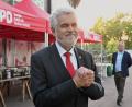 Bild: Julian Stratenschulte/dpa
Ruhige Freude bei der SPD