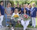 Bild: Katrin Poschenrieder
Anita Haberkorn und Silvia Rossmann sind seit Jahrzehnten Teil des Teams der hausärztlichen Gemeinschaftspraxis Poschenrieder. Dafür wurden sie nun geehrt.