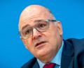 Bild: Michael Kappeler/dpa
Die Arbeitgeber kritisieren die Wirtschaftspolitik der AfD.