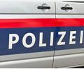 Bild: Matthias Röder/dpa
In Österreich werden Raser nicht nur mit Radar, sondern auch auf ganzen Streckenabschnitten erfasst. (Symbolbild)