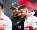 Bild: Uwe Anspach/dpa
Baut voll auf Deniz Undav (r.): VfB-Trainer Sebastian Hoeneß. (Archivbild)