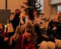 Bild: exb
Die Jugendleiter der Erlöserkirche gestalteten mit und für die Kinder ein ungewöhnliches Krippenspiel.