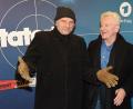 Bild: Tobias Hase/dpa
ARCHIV - Die Schauspieler Udo Wachtveitl (alias Kommissar Leitmayr, l) und Miroslav Nemec (alias Kommissar Batic) kommen zur Premiere des Jubiläums-Tatorts mit dem Titel «Mia san jetz da wo's weh tut» am 14.03.2016 in München (Bayern). Foto: Tobias Hase/dpa (zu dpa-Korr «Da wo's weh tut» - Münchner «Tatort»-Team feiert Jubiläum» vom 01.04.2016) +++(c) dpa - Bildfunk+++ | Verwendung weltweit