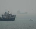 Bild: Vahid Salemi/AP/dpa
Das US-Militär hat nach eigenen Angaben erneut iranische Tanker angegriffen. (Archivbild)