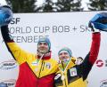 Bild: Sebastian Kahnert/dpa
Bob-Anschieber Simon Wulff (l) ist nach seiner Dopingsperre zurück im Team von Rekordweltmeister Francesco Friedrich. (Archivbild)