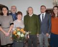 Bild: du
Josef Hoschopf freut sich an seinem 95. Geburtstag besonders über die Glückwünsche der Gemeinde. Er feiert mit (von links) Tochter Elisabeth, zweitem Bürgermeister Josef Robl, Gattin Ursula, Bürgermeister Ernst Lenk und Enkelin Julia.