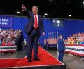 Bild: Jacquelyn Martin/AP/dpa
Trump sieht sich als wichtigen Faktor im Wahlkampf. (Archivbild)