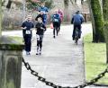 Bild: exb
Auf trockener Strecke ohne Schnee und Eis ging es im vergangenen Jahr beim Silvesterlauf am Max-Denkmal vorbei. Nach den Vorhersagen soll es auch diesmal nicht allzu winterlich werden.