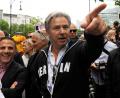 Bild: picture alliance / dpa
Das Coming-out von Klaus Wowereit auf großer Bühne vor 25 Jahren änderte viel in der Wahrnehmung von Homosexuellen. Anfeindungen und Übergriffe gibt es aber weiterhin. (Archivbild)